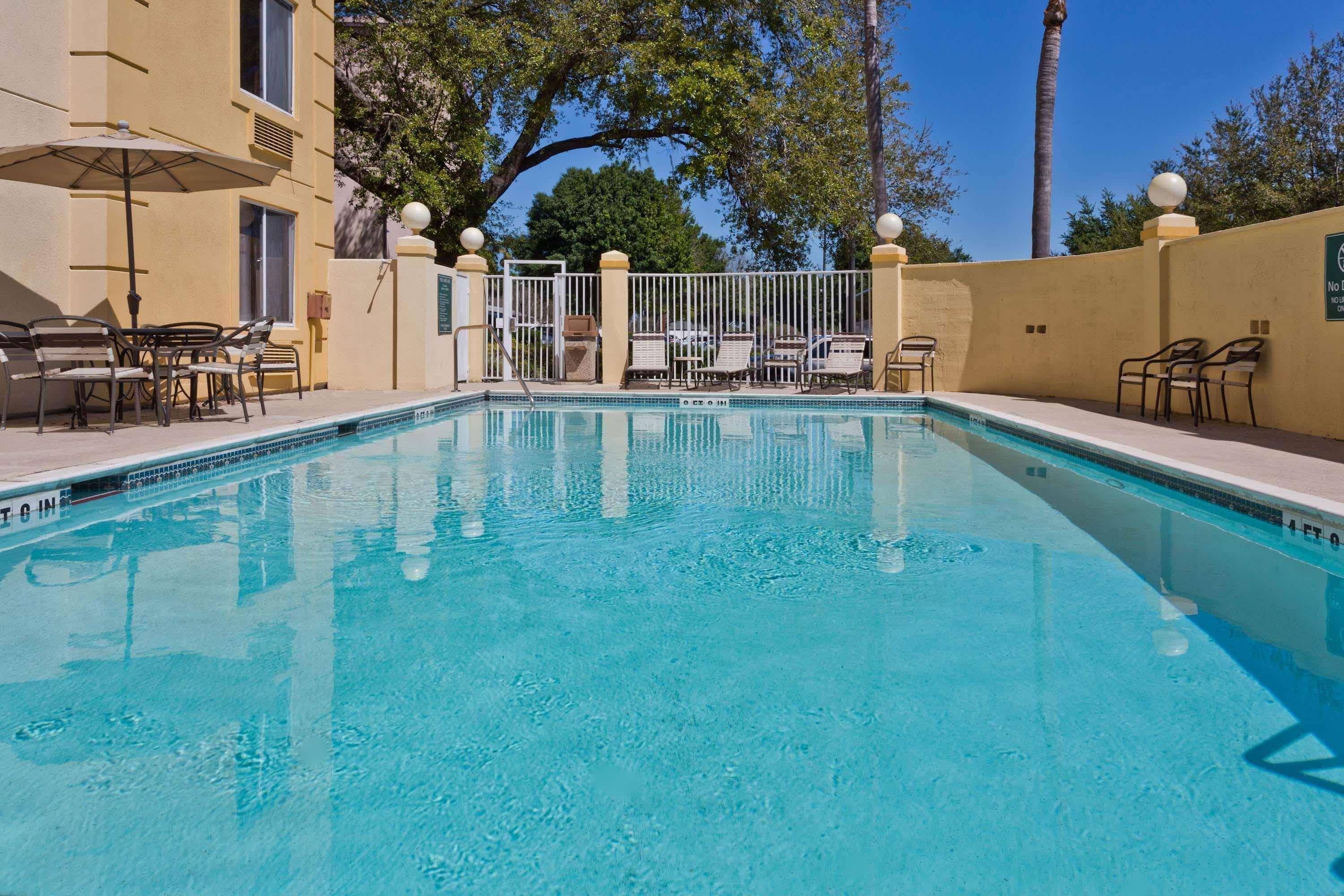 La Quinta By Wyndham Lakeland East Exteriör bild